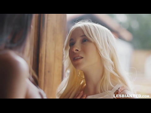 ❤️ A nena chega a casa uns meses despois e acaba comendo o coño da súa madrastra ❤️❌ Porno casero na pornografía gl.porn-tub-sexer.ru ❌❤